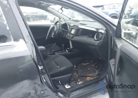 2018 Toyota Rav4 Le from USA, damaged, VIN JTMBFREV4JJ747628